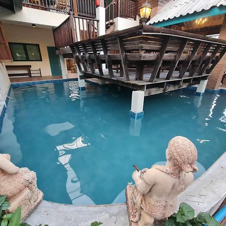 Tepbunthomhouse Ayutthaya Apartman Kültér fotó