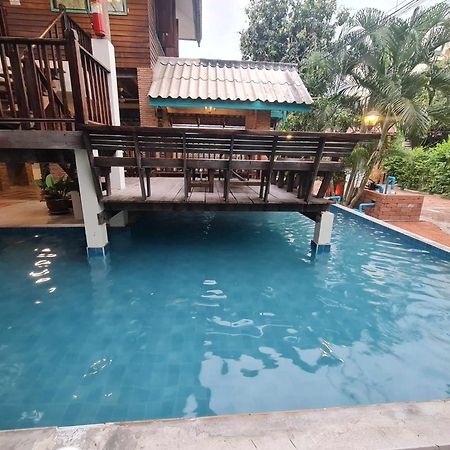 Tepbunthomhouse Ayutthaya Apartman Kültér fotó