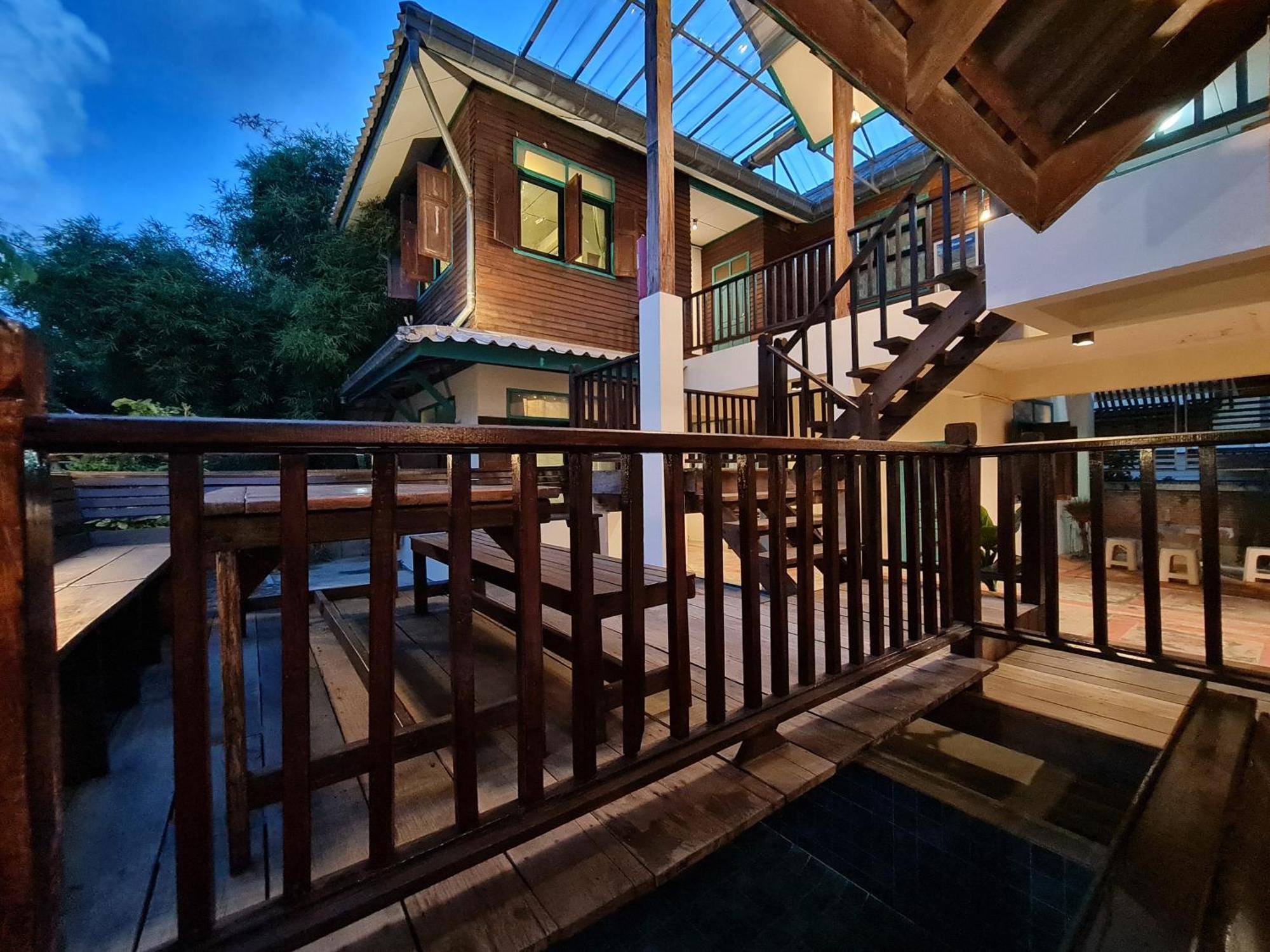 Tepbunthomhouse Ayutthaya Apartman Kültér fotó