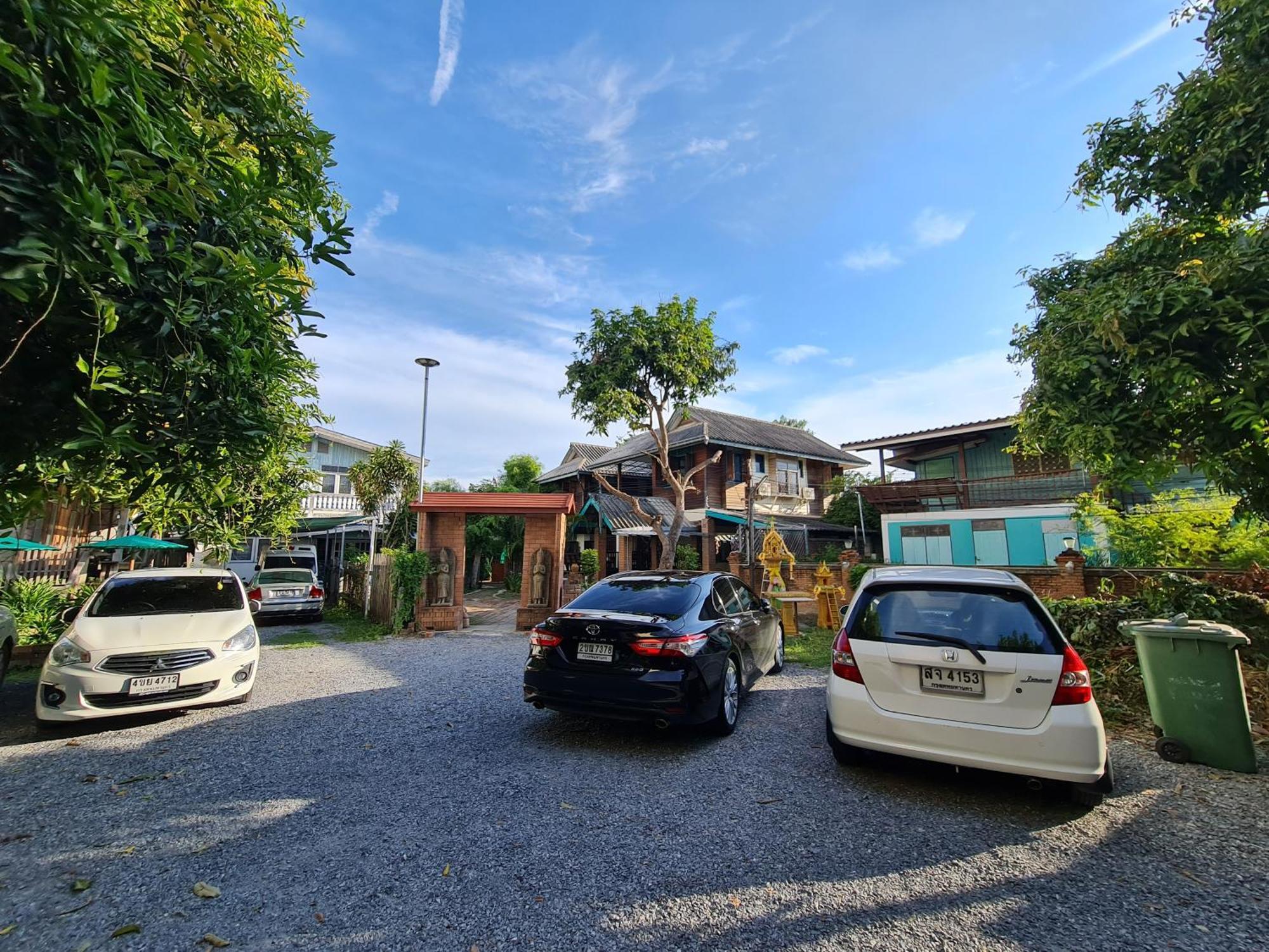 Tepbunthomhouse Ayutthaya Apartman Kültér fotó