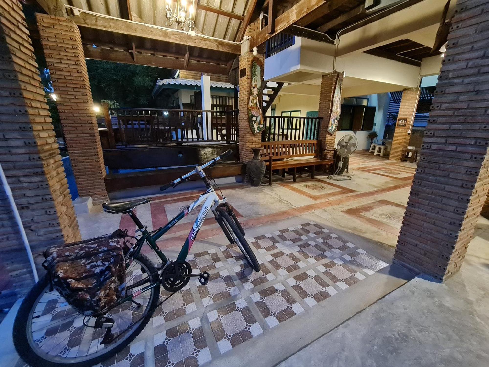 Tepbunthomhouse Ayutthaya Apartman Kültér fotó