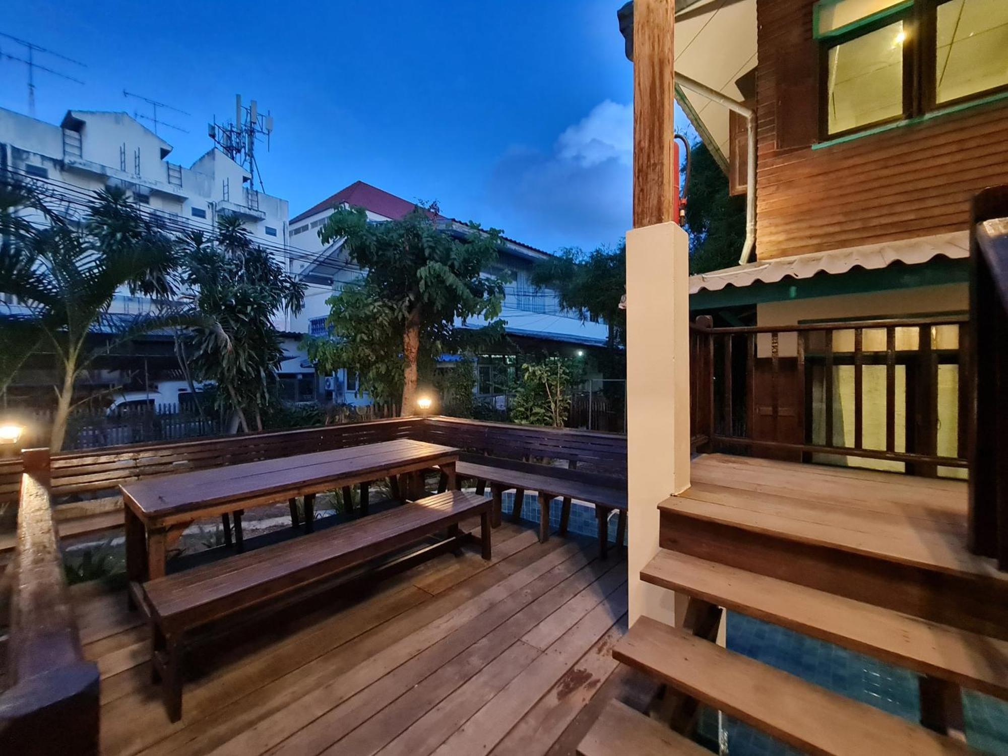 Tepbunthomhouse Ayutthaya Apartman Kültér fotó